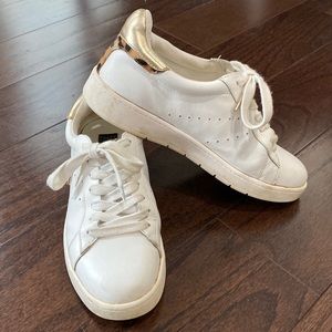 White House Black Market Shoes